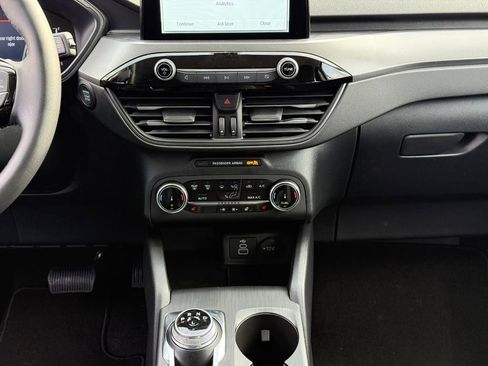 New 2026 Ford Escape Active w/ Cold Weather Package image 9