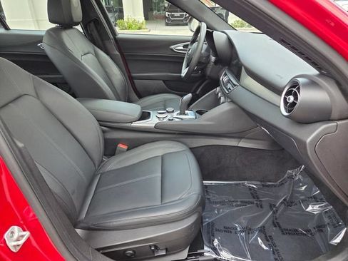 Used 2024 Alfa Romeo Giulia Ti w/ Active Assist Plus Package RWD image 16