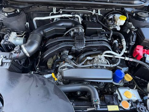 Used 2022 Subaru Outback AWD/4WD image 12