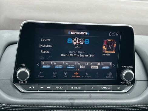 Used 2023 Nissan Rogue SV w/ SV Premium B Package FWD image 24
