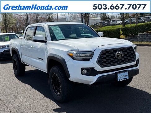 Used 2020 Toyota Tacoma TRD Off-Road w/ TRD Premium Off Road Package image 1