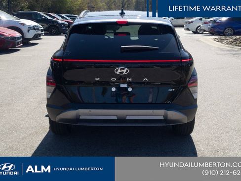 New 2026 Hyundai Kona Limited FWD image 8