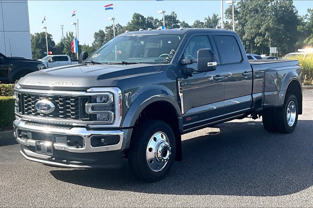 New 2026 Ford F450 Lariat w/ Lariat Ultimate Package AWD/4WD image 2