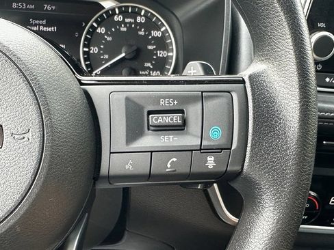 Used 2023 Nissan Rogue SV AWD/4WD image 22