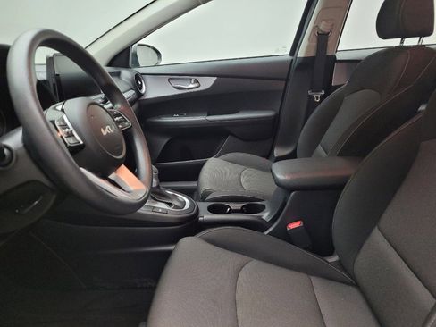 Used 2023 Kia Forte LXS w/ LXS Technology Package image 17