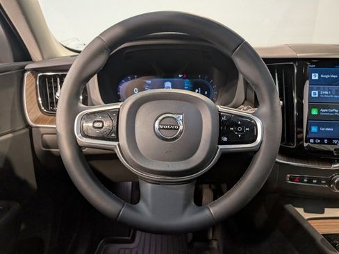 Used 2023 Volvo XC60 B5 Plus w/ Climate Package image 17