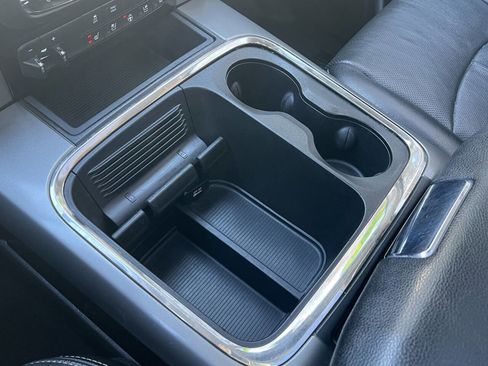 Used 2018 RAM 3500 Laramie w/ Sport Appearance Group AWD/4WD image 38