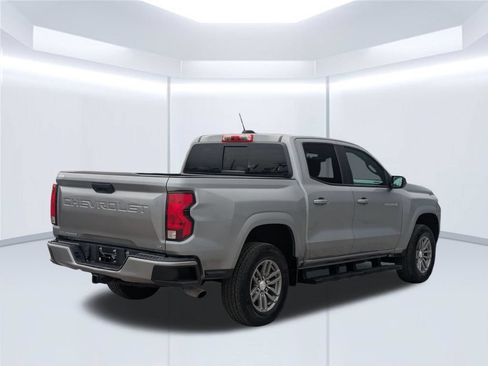 Used 2024 Chevrolet Colorado LT w/ LT Convenience Package RWD image 6