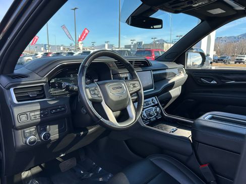 Used 2022 GMC Yukon Denali image 10