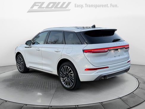 Used 2022 Lincoln Corsair Reserve w/ Equipment Group 201A image 6