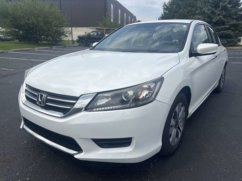Used 2013 Honda Accord LX image 3