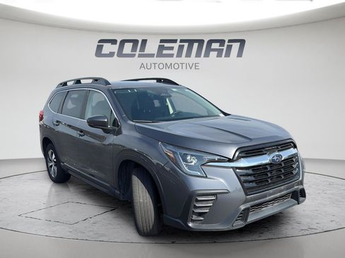 Used 2025 Subaru Ascent Premium AWD/4WD image 7