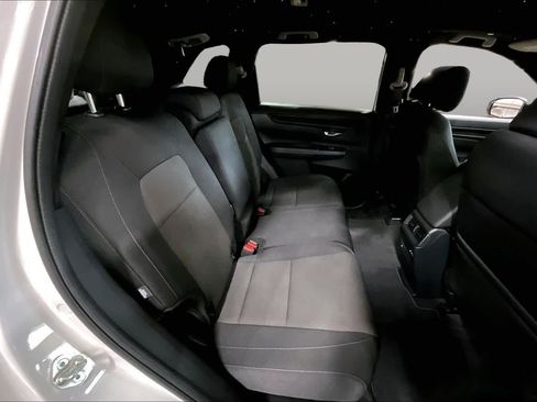 Used 2025 Honda CR-V EX image 17