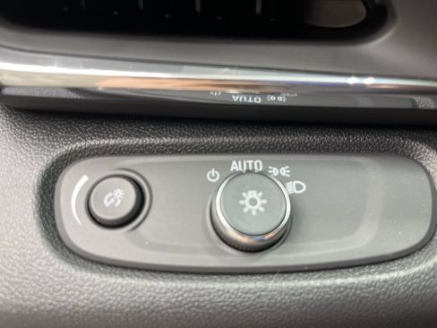 New 2026 Buick Envista Sport Touring w/ Convenience I Package FWD image 10
