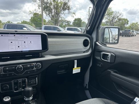 New 2026 Jeep Gladiator Sport image 55