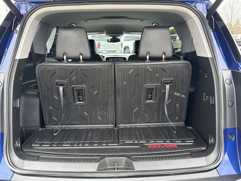 Used 2023 GMC Acadia SLT w/ Elevation Edition AWD/4WD image 22