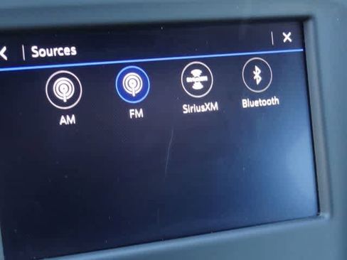Used 2024 Chevrolet Equinox LT FWD image 25