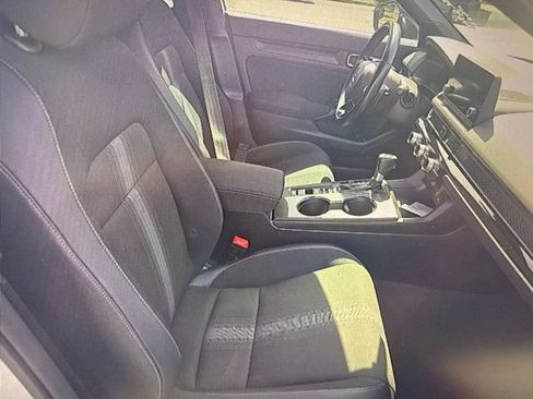 Used 2022 Honda Civic Sport image 12