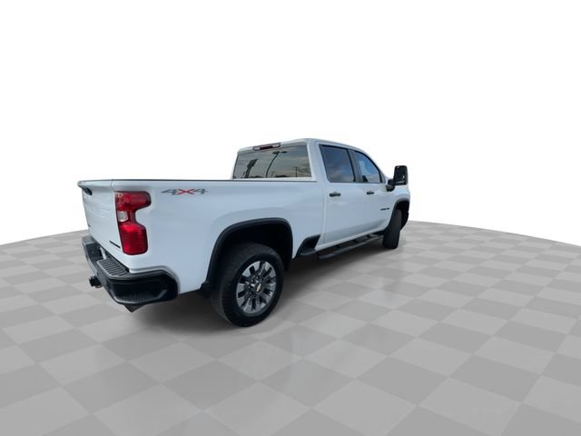 Used 2024 Chevrolet Silverado 2500 Custom w/ Custom Value Package AWD/4WD image 8