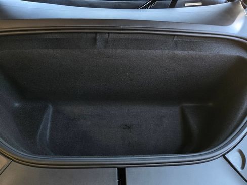 Used 2022 Tesla Model X AWD/4WD image 33