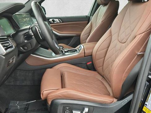 Used 2023 BMW X5 xDrive40i w/ Premium Package AWD/4WD image 18