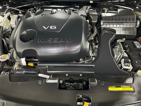 Used 2017 Nissan Maxima SR w/ Midnight Edition image 63