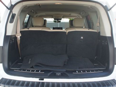 Used 2022 Nissan Armada Platinum w/ Captain's Chairs Package RWD image 20
