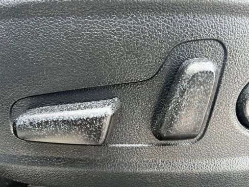 Used 2019 Hyundai Santa Fe SEL FWD image 13