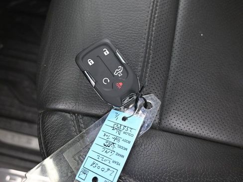 Used 2022 GMC Sierra 3500 Denali w/ Denali Ultimate Package image 27