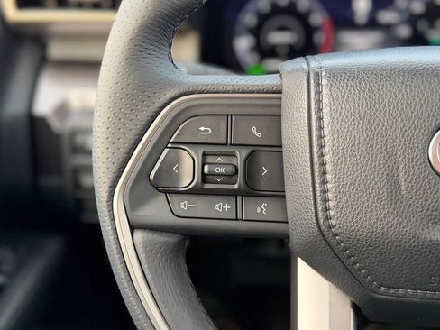 New 2025 Toyota 4Runner TRD Off-Road Premium image 15