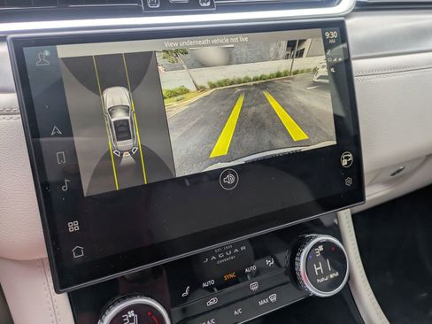 Used 2024 Jaguar F-PACE R-Dynamic S image 14