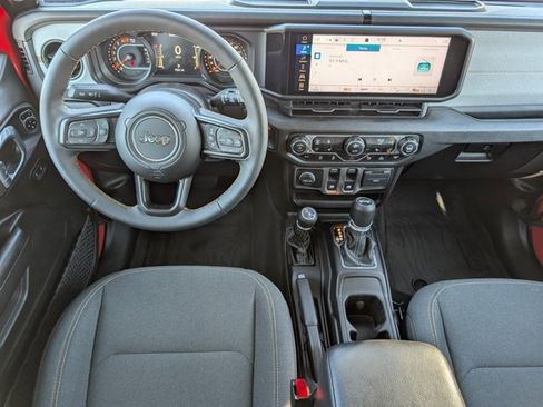 Used 2024 Jeep Wrangler Sport S image 6