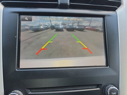 Used 2013 Ford Fusion SE image 24