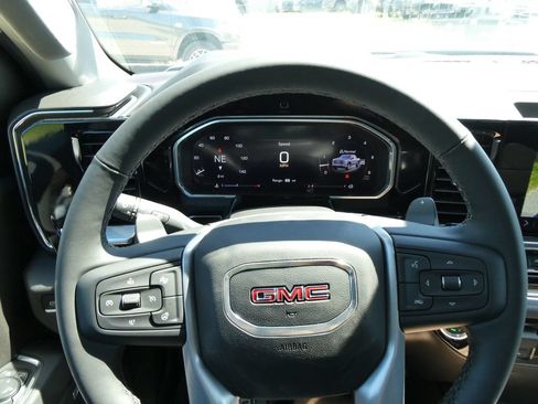 New 2026 GMC Sierra 1500 Elevation w/ Elevation Premium Package AWD/4WD image 23