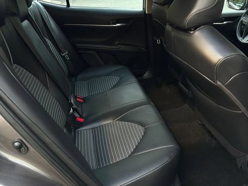 Used 2024 Toyota Camry SE FWD image 13