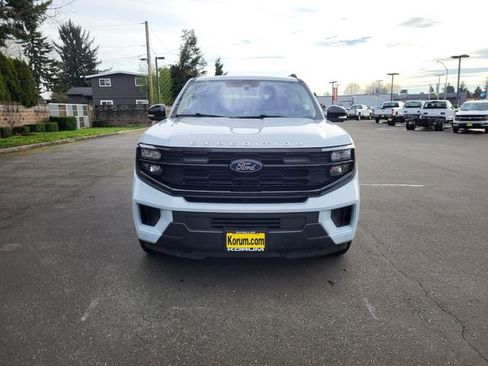Certified 2025 Ford Expedition Active AWD/4WD image 12