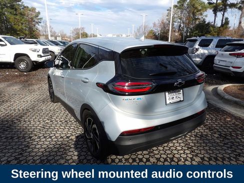 Used 2023 Chevrolet Bolt LT w/ Infotainment Package image 8