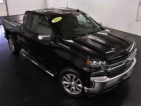 Used 2021 Chevrolet Silverado 1500 LT image 14
