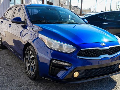 Used 2020 Kia Forte LXS image 9