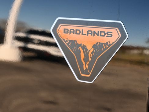 New 2025 Ford Bronco Badlands image 11