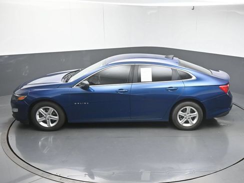 Used 2019 Chevrolet Malibu LS FWD image 40