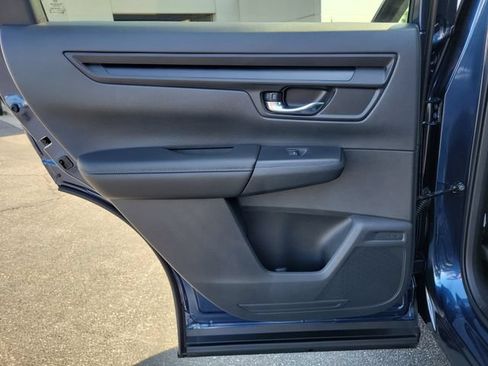 Certified 2025 Honda CR-V EX image 14