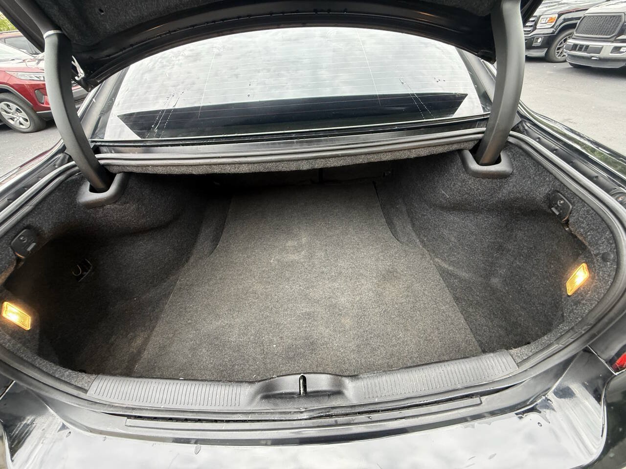 Used 2016 Dodge Charger R/T RWD image 32