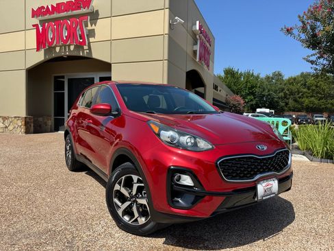 Used 2020 Kia Sportage LX AWD/4WD image 1