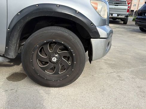 Used 2012 Toyota Tundra 2WD Double Cab w/ Tow Pkg image 12