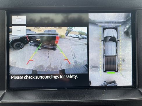 Used 2020 Ford F350 Platinum w/ FX4 Off-Road Package AWD/4WD image 24