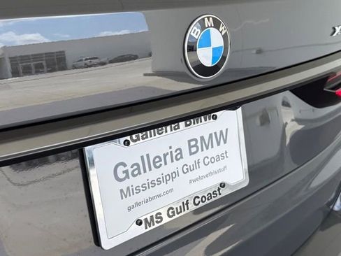 Certified 2026 BMW X7 xDrive40i w/ M Sport Package AWD/4WD image 16
