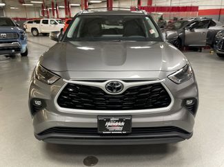 Used 2026 Toyota Highlander XLE video 3