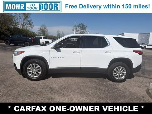 Used 2021 Chevrolet Traverse LS FWD image 2