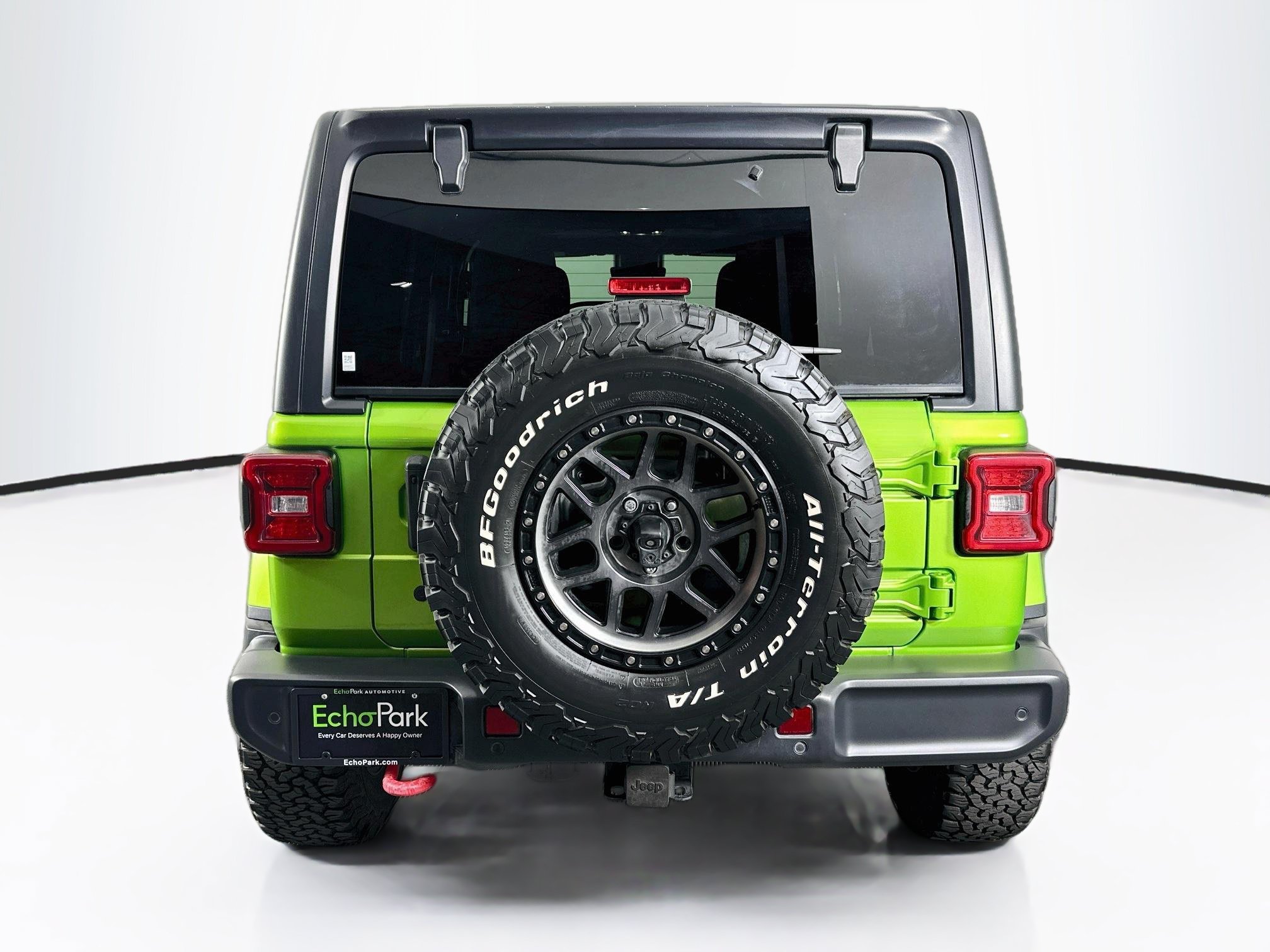 Used 2019 Jeep Wrangler Unlimited Sahara AWD/4WD image 7